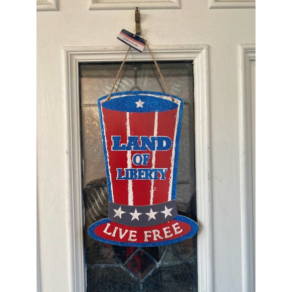 Red White Blue Land of Linerty Live Free Uncle Sam Hat Patriotic Front Door Sign - Picture 1 of 3